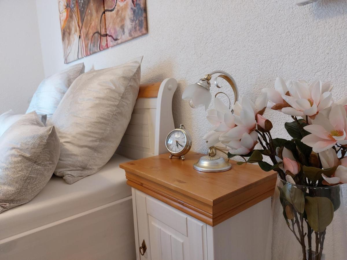 Ferienwohnung Pension Waldblick Heidenheim an der Brenz Exteriör bild